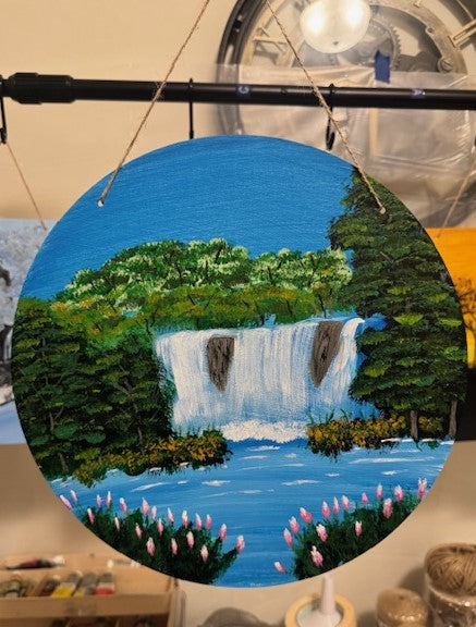 12 inch round waterfall