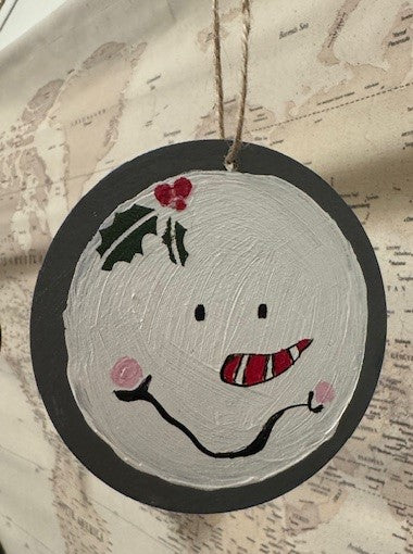 snowman face ornament/gift tag